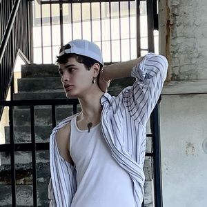 Meet your Posher, Ben